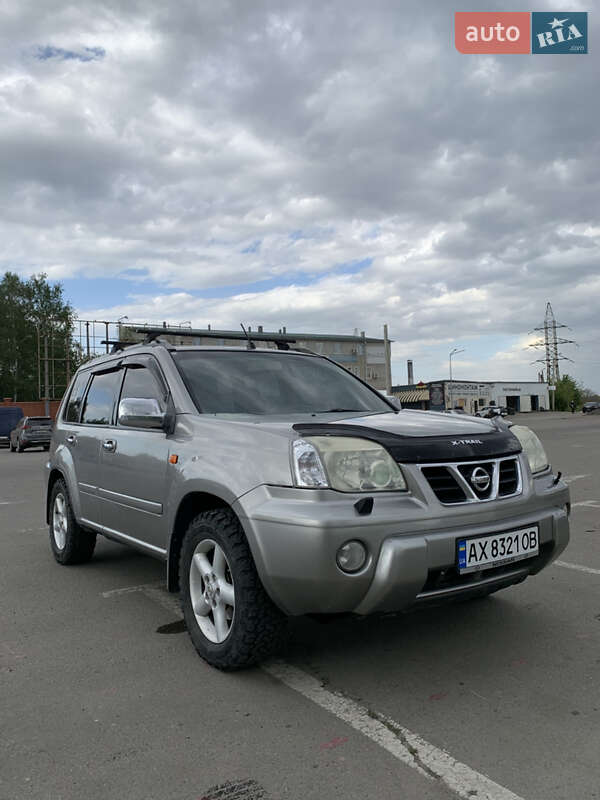 Позашляховик / Кросовер Nissan X-Trail 2002 в Харкові