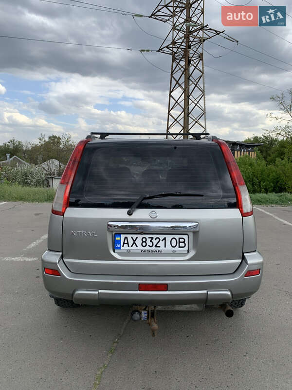 Позашляховик / Кросовер Nissan X-Trail 2002 в Харкові