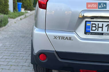 Позашляховик / Кросовер Nissan X-Trail 2011 в 