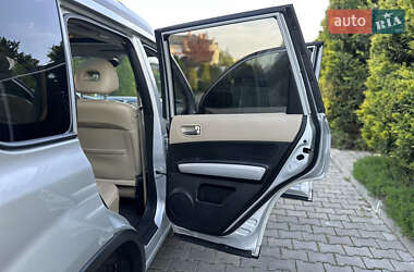 Позашляховик / Кросовер Nissan X-Trail 2011 в 
