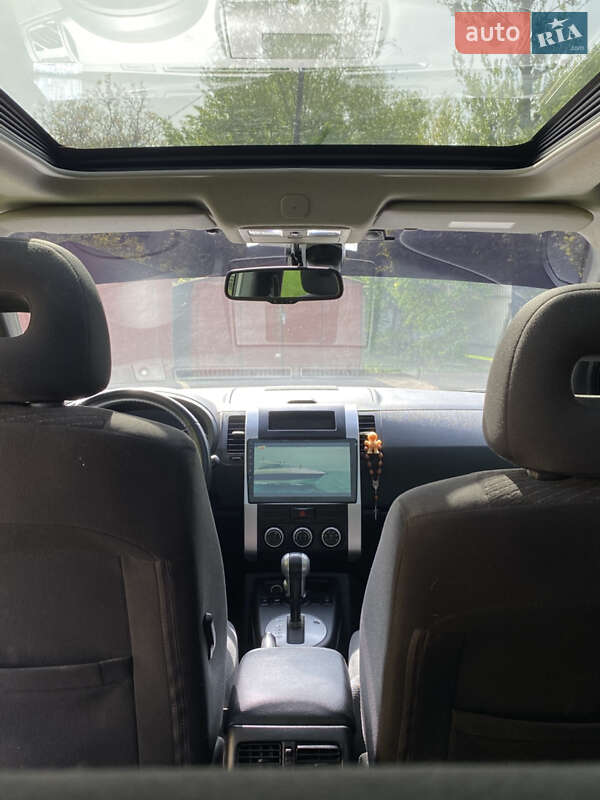 Внедорожник / Кроссовер Nissan X-Trail 2010 в Львове фото 8 Внедорожник / Кроссовер Nissan X-Trail 2010 в Львове