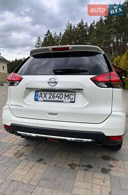 Внедорожник / Кроссовер Nissan X-Trail 2021 в 