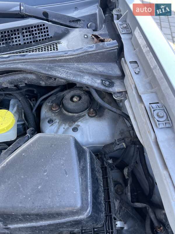 Внедорожник / Кроссовер Nissan X-Trail 2005 в Косове