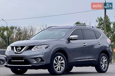 Внедорожник / Кроссовер Nissan X-Trail 2014 в 