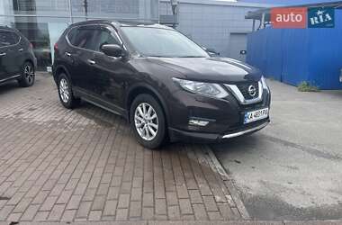 Позашляховик / Кросовер Nissan X-Trail 2020 в 