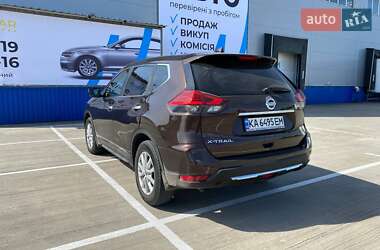 Внедорожник / Кроссовер Nissan X-Trail 2018 в 