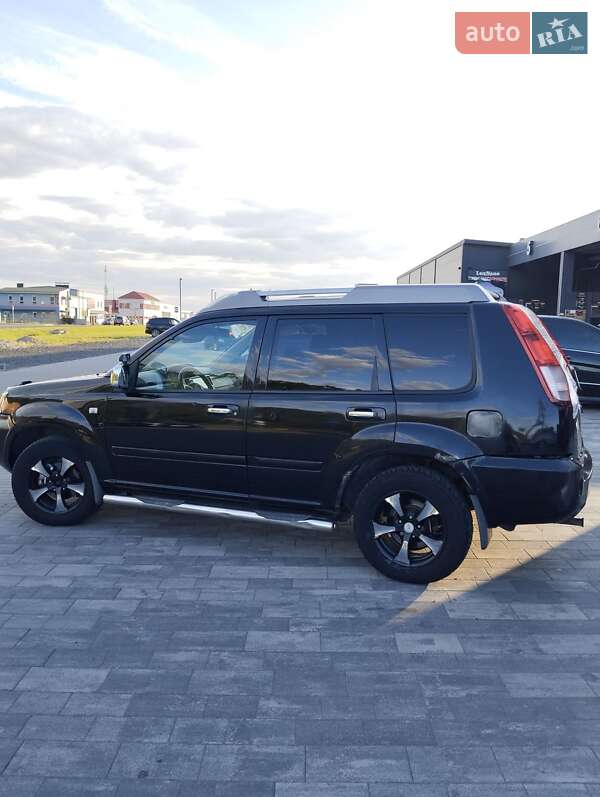 Позашляховик / Кросовер Nissan X-Trail 2005 в Луцьку