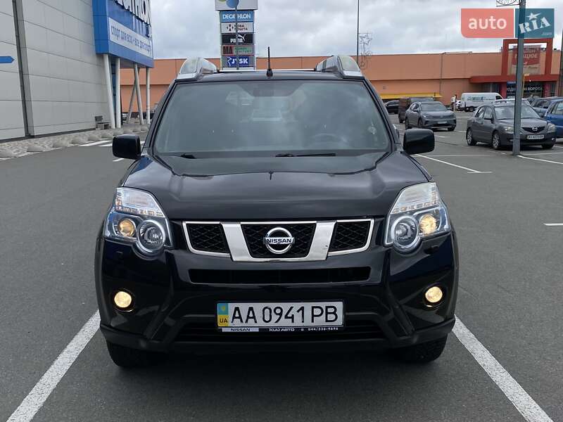 Позашляховик / Кросовер Nissan X-Trail 2011 в Києві