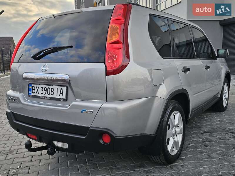 Внедорожник / Кроссовер Nissan X-Trail 2010 в Житомире