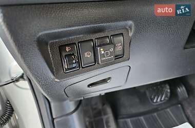 Позашляховик / Кросовер Nissan X-Trail 2010 в 