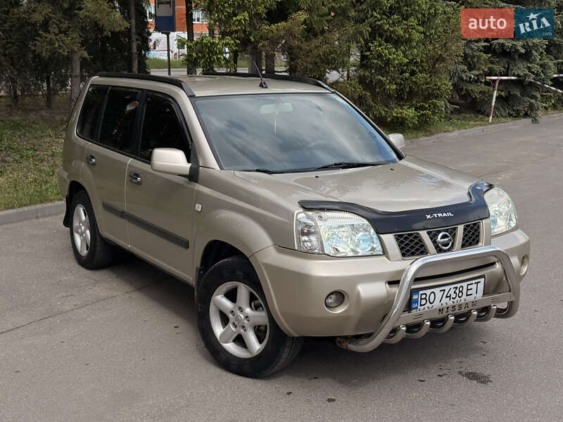 Внедорожник / Кроссовер Nissan X-Trail 2006 в Тернополе
