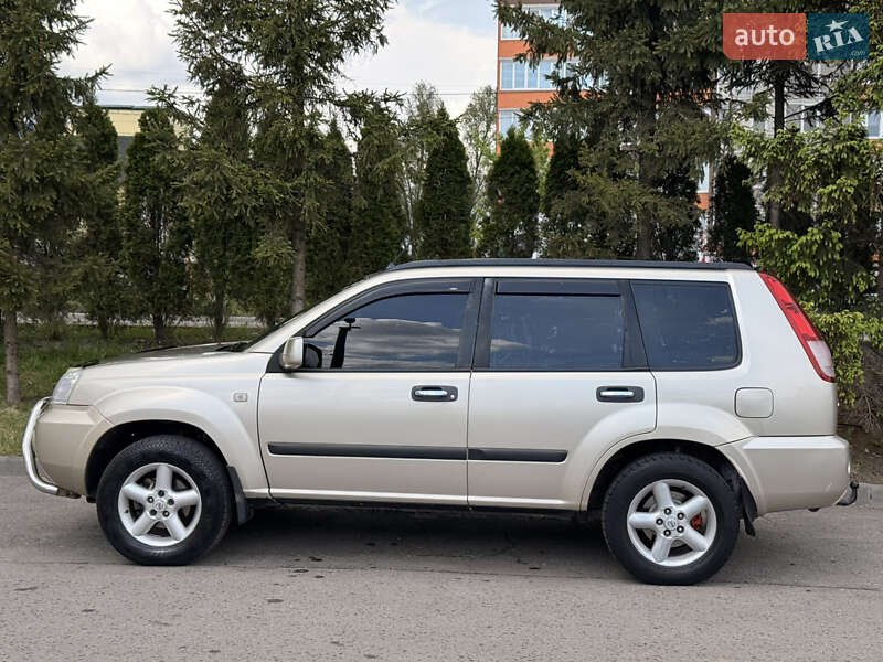 Внедорожник / Кроссовер Nissan X-Trail 2006 в Тернополе