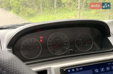 Позашляховик / Кросовер Nissan X-Trail 2006 в 