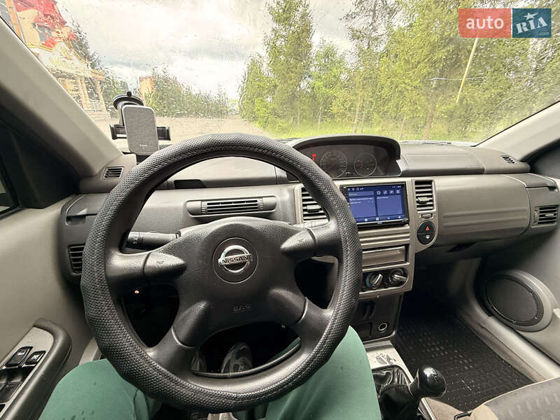 Внедорожник / Кроссовер Nissan X-Trail 2006 в Тернополе