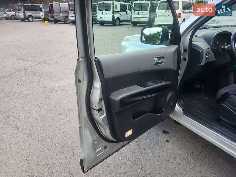 Позашляховик / Кросовер Nissan X-Trail 2008 в Хмельницькому