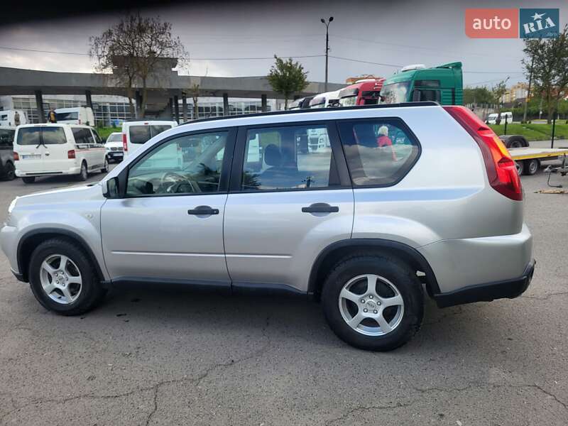 Позашляховик / Кросовер Nissan X-Trail 2008 в Хмельницькому