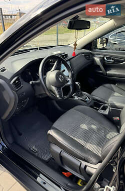 Позашляховик / Кросовер Nissan X-Trail 2021 в 
