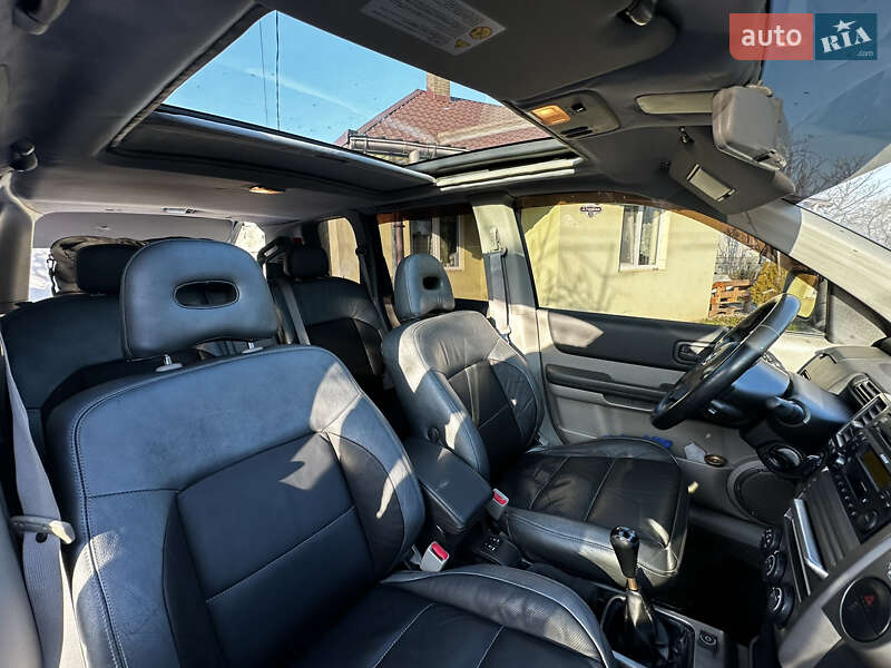 Внедорожник / Кроссовер Nissan X-Trail 2004 в Ровно