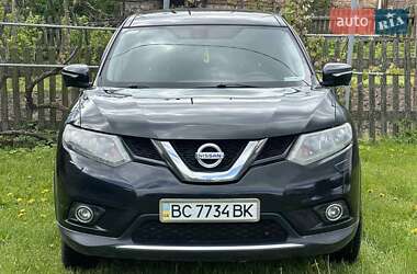 Позашляховик / Кросовер Nissan X-Trail 2015 в Жовкві