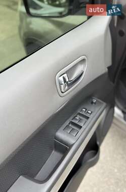 Позашляховик / Кросовер Nissan X-Trail 2008 в 