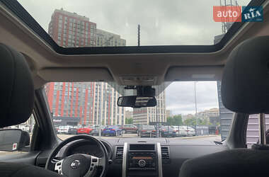 Позашляховик / Кросовер Nissan X-Trail 2011 в 