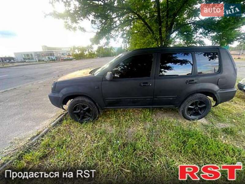 Внедорожник / Кроссовер Nissan X-Trail 2002 в Запорожье