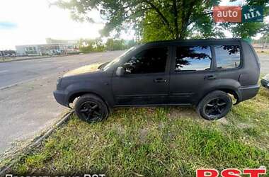 Внедорожник / Кроссовер Nissan X-Trail 2002 в 