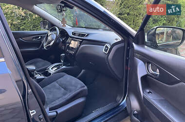 Внедорожник / Кроссовер Nissan X-Trail 2015 в 