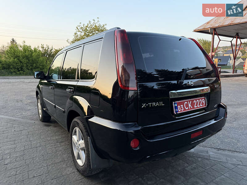 Позашляховик / Кросовер Nissan X-Trail 2007 в Кременці