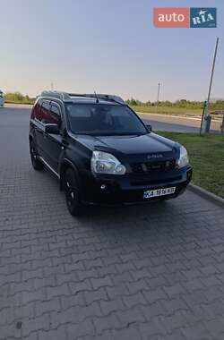 Внедорожник / Кроссовер Nissan X-Trail 2008 в 