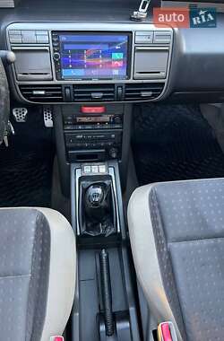 Внедорожник / Кроссовер Nissan X-Trail 2001 в 