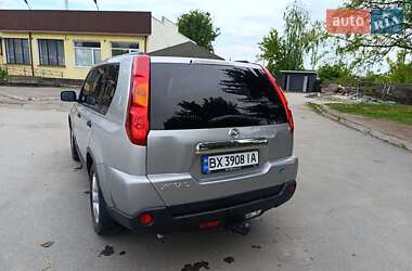 Позашляховик / Кросовер Nissan X-Trail 2010 в 