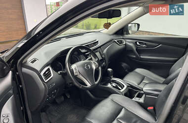 Внедорожник / Кроссовер Nissan X-Trail 2015 в 