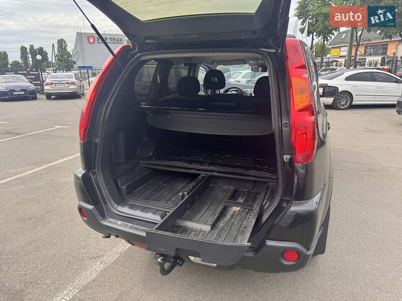 Внедорожник / Кроссовер Nissan X-Trail 2007 в Киеве