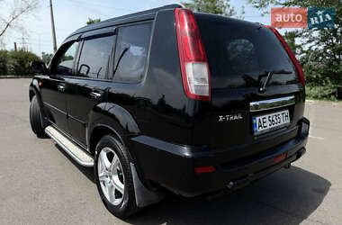 Внедорожник / Кроссовер Nissan X-Trail 2002 в 
