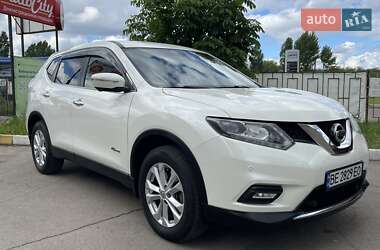 Внедорожник / Кроссовер Nissan X-Trail 2015 в Николаеве