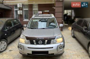 Позашляховик / Кросовер Nissan X-Trail 2008 в 