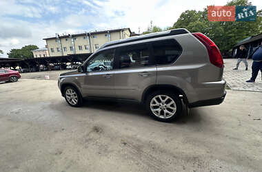 Внедорожник / Кроссовер Nissan X-Trail 2012 в 