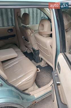 Внедорожник / Кроссовер Nissan X-Trail 2003 в 