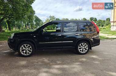 Внедорожник / Кроссовер Nissan X-Trail 2014 в Чернигове