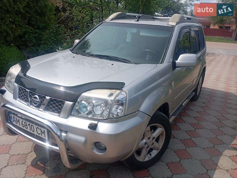 Позашляховик / Кросовер Nissan X-Trail 2006 в Звягелі