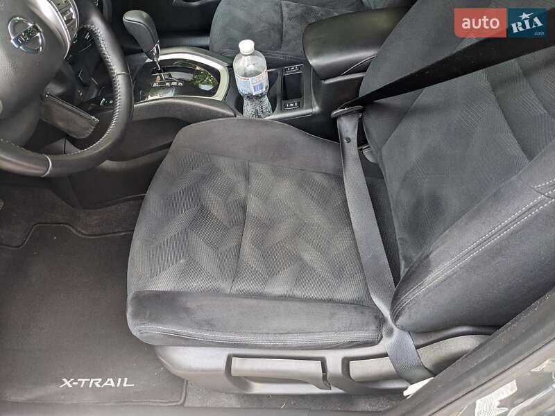 Внедорожник / Кроссовер Nissan X-Trail 2016 в Одессе