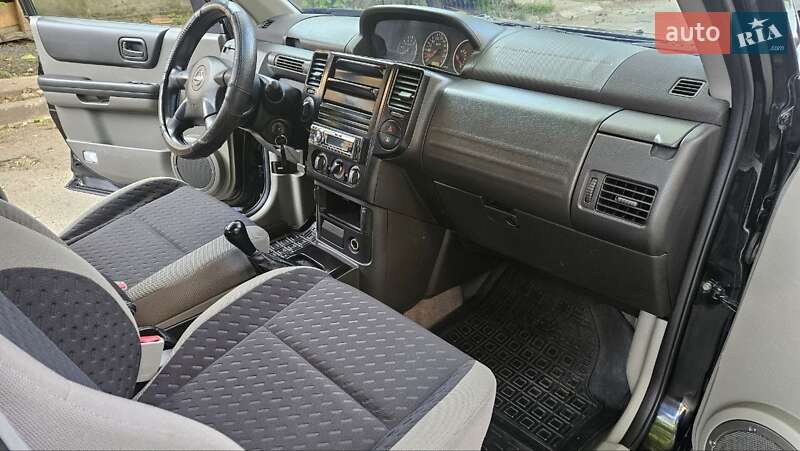 Позашляховик / Кросовер Nissan X-Trail 2006 в Одесі