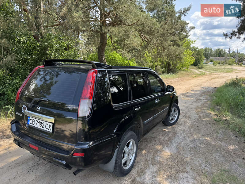 Внедорожник / Кроссовер Nissan X-Trail 2003 в Чернигове
