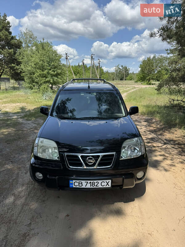 Внедорожник / Кроссовер Nissan X-Trail 2003 в Чернигове