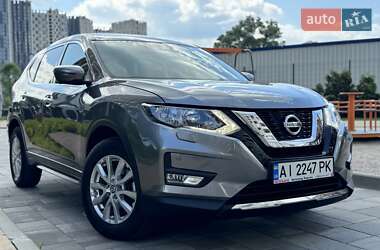 Внедорожник / Кроссовер Nissan X-Trail 2019 в 