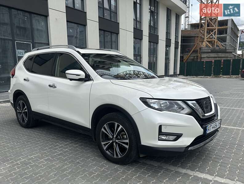 Позашляховик / Кросовер Nissan X-Trail 2018 в Івано-Франківську