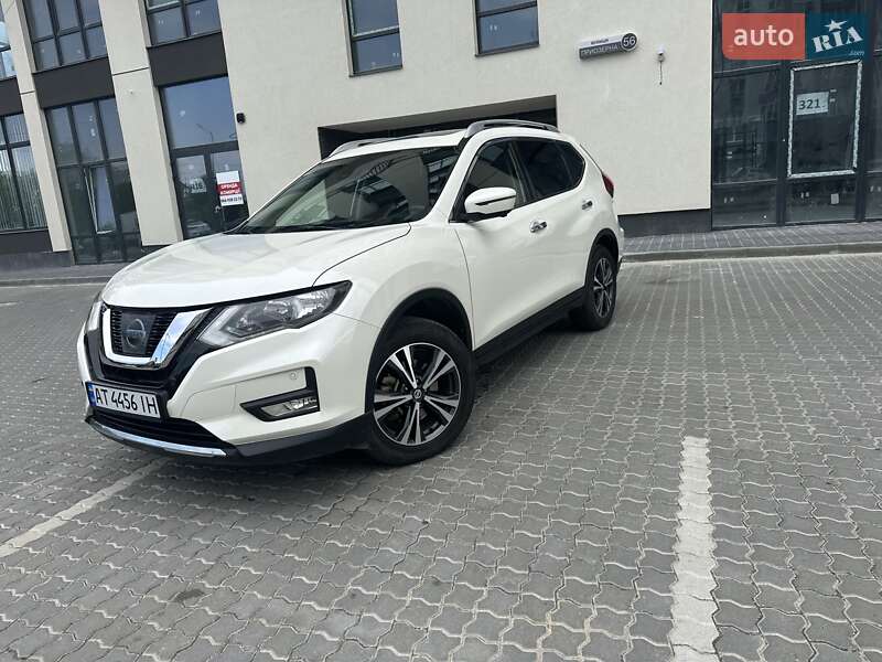 Позашляховик / Кросовер Nissan X-Trail 2018 в Івано-Франківську