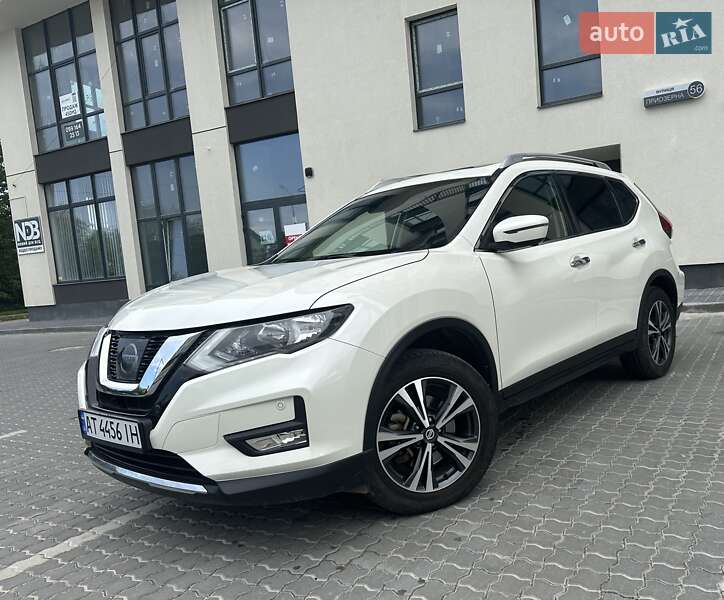 Позашляховик / Кросовер Nissan X-Trail 2018 в Івано-Франківську