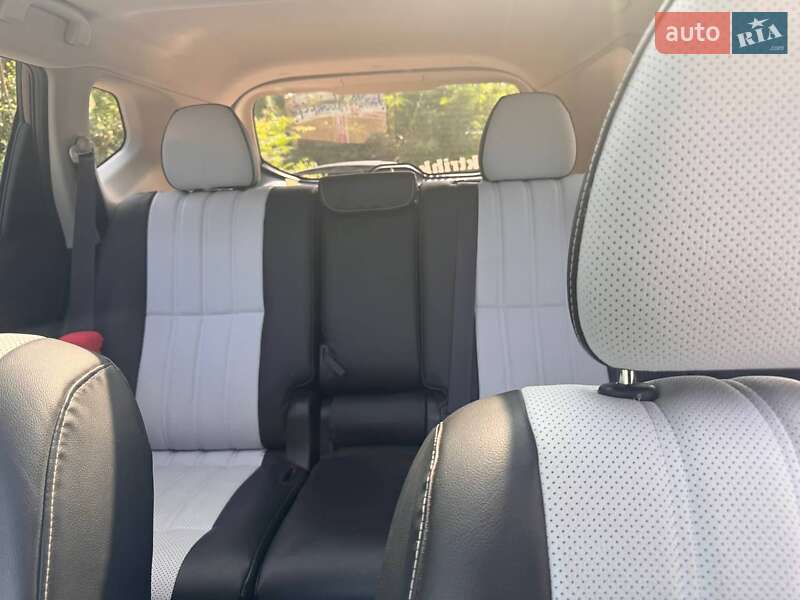 Позашляховик / Кросовер Nissan X-Trail 2020 в Дніпрі